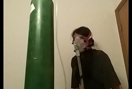 Penis tickeling oxygen mask divertissement