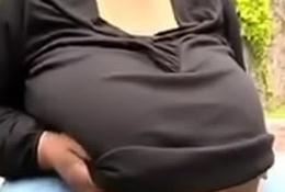 Big ass titties..Sexy momma
